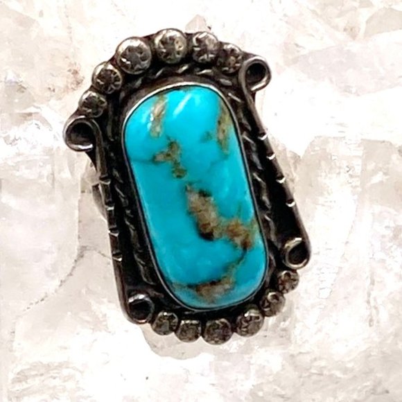 Vintage Native American Sterling Turquoise Ring - Picture 2 of 9
